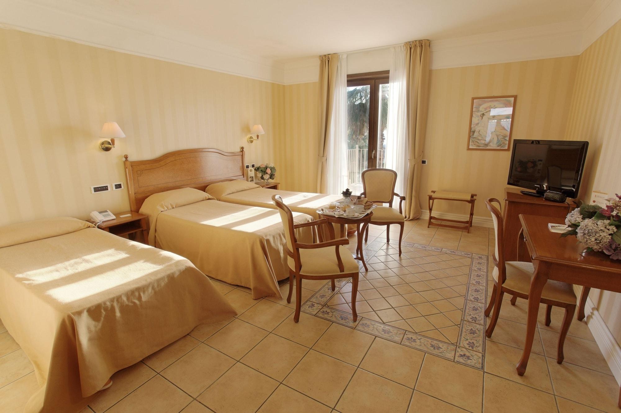 Dioscuri Bay Palace سان ليون المظهر الخارجي الصورة