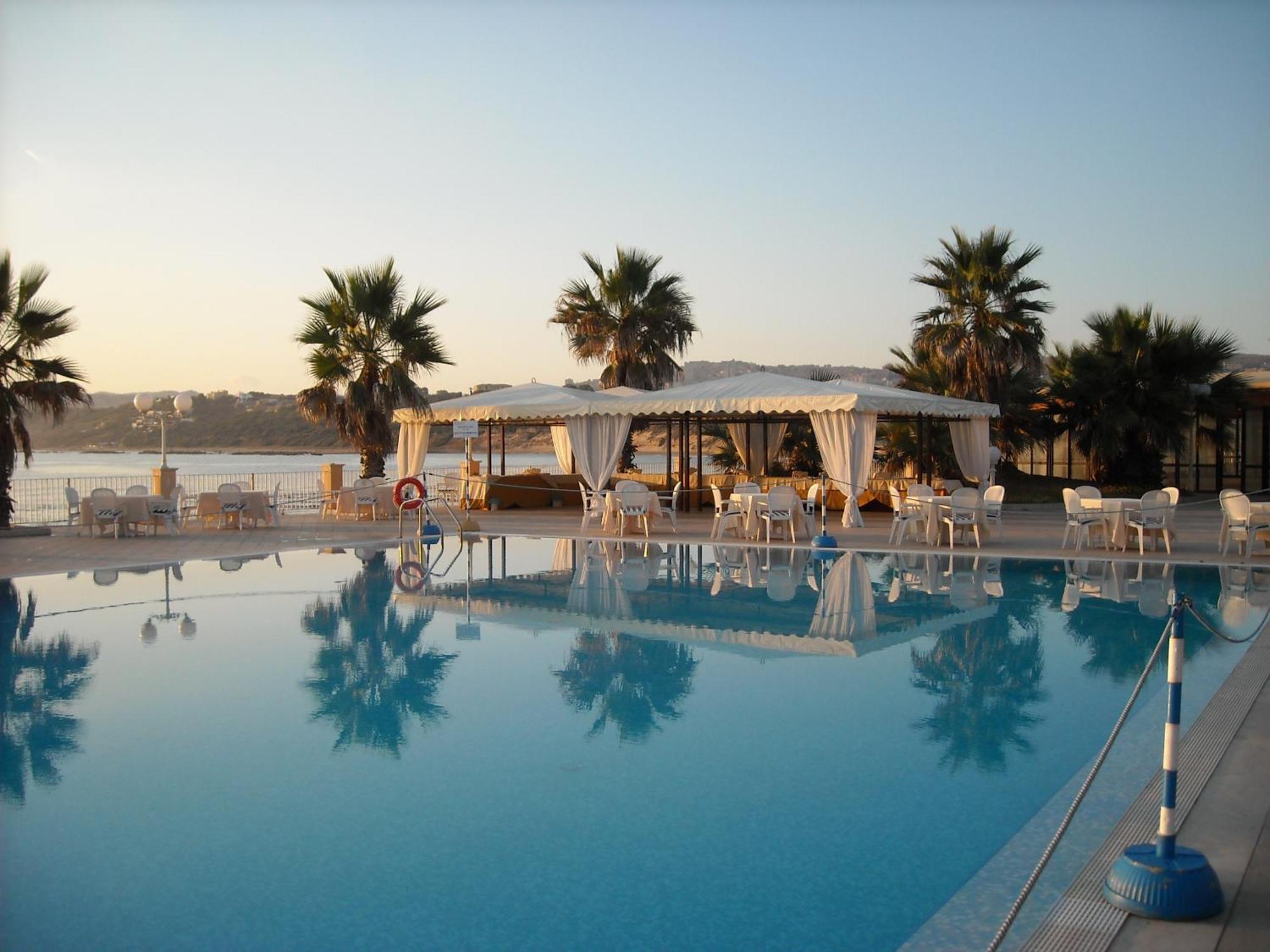Dioscuri Bay Palace سان ليون المظهر الخارجي الصورة