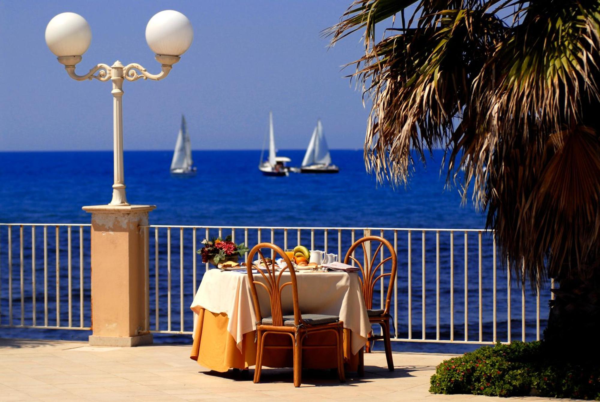 Dioscuri Bay Palace سان ليون المظهر الخارجي الصورة