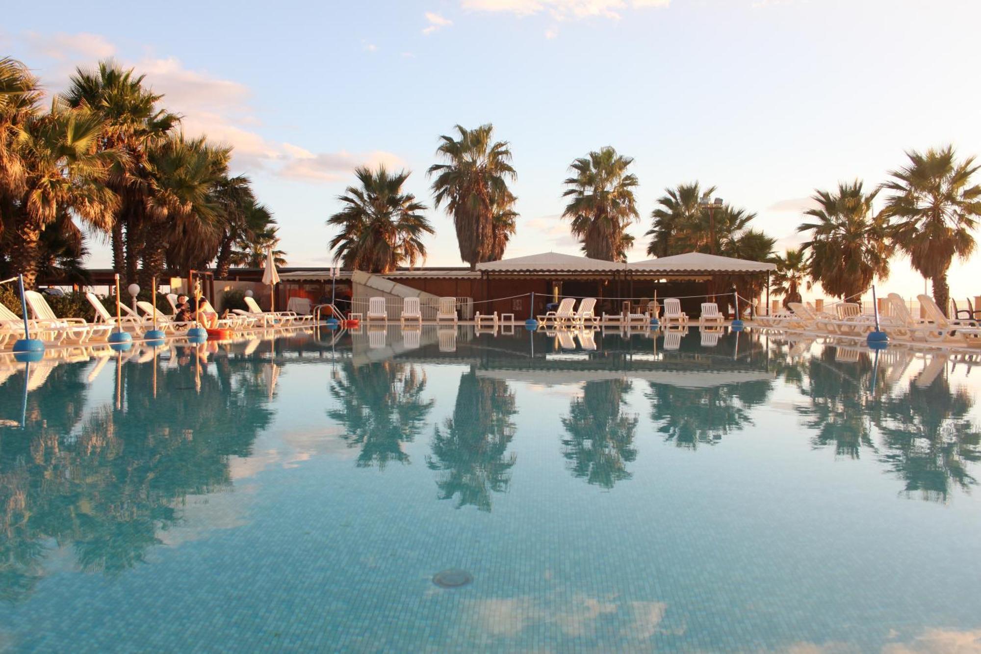 Dioscuri Bay Palace سان ليون المظهر الخارجي الصورة